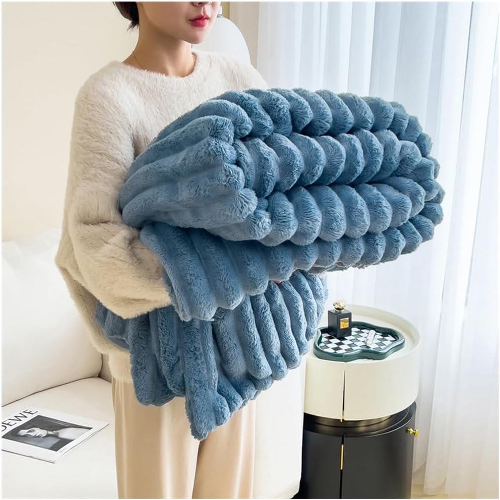 CozyCloak CloudWeave Blanket