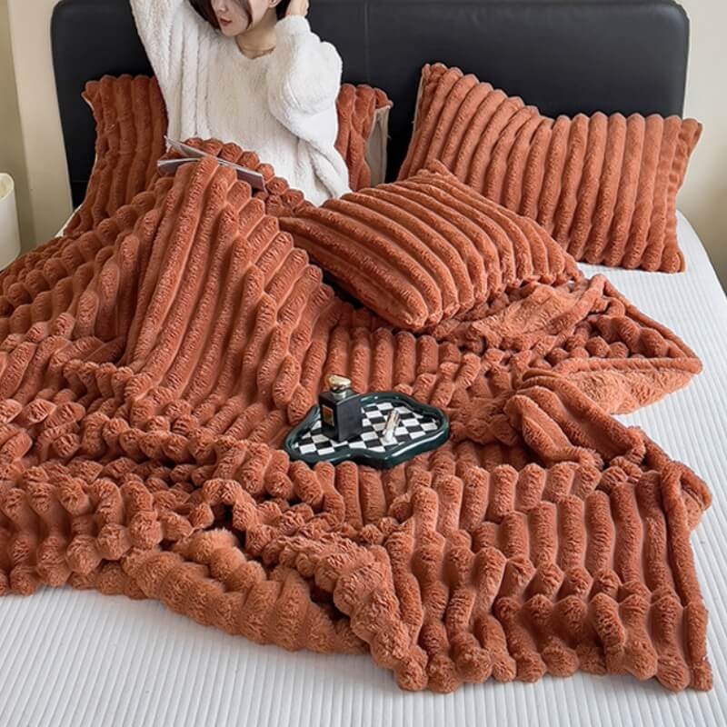 CozyCloak CloudWeave Blanket