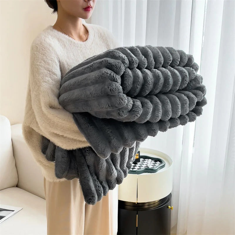 CozyCloak CloudWeave Blanket
