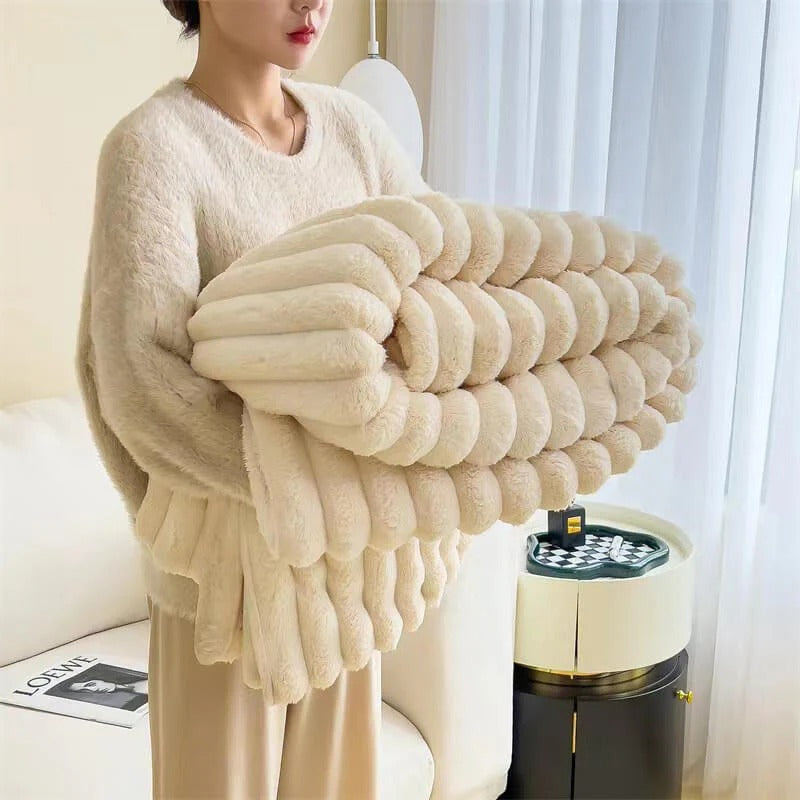 CozyCloak CloudWeave Blanket